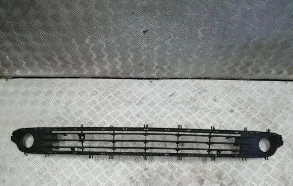 Opel Corsa C Front bumper lower grill 4367917 09116133