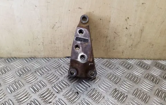 KIA Sportage Gearbox mounting bracket