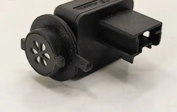 Peugeot 5008 II AUC sensor MR0136500070 13031902