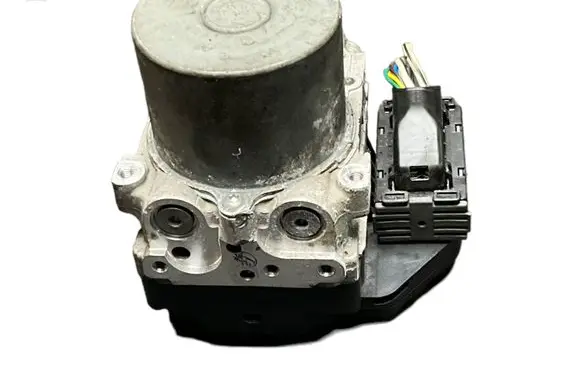 Toyota Urban Cruiser (XP110) ABS Pump 4454052171 1338006970 8954152A11