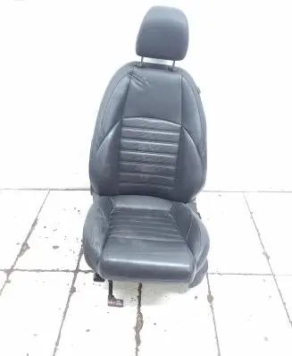 Alfa Romeo Giulietta Front passenger seat 040318 50517642
