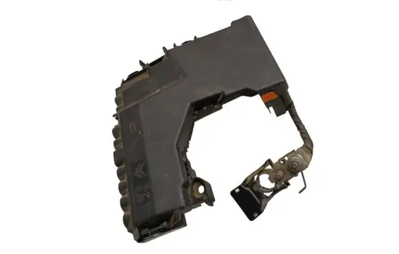 Peugeot 508 Fuse module 9665878080 PCEAP00311