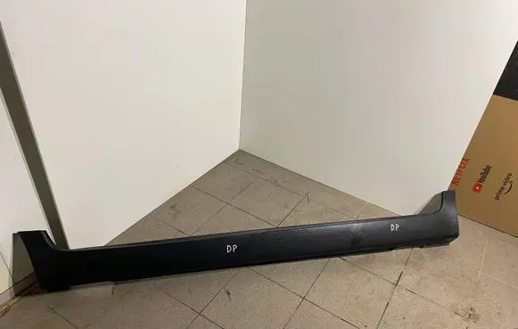KIA Sportage Sill 877523U000
