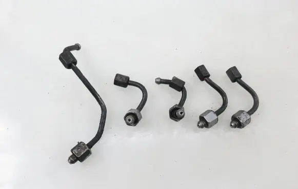 Fiat Doblo Fuel injector supply line/pipe 