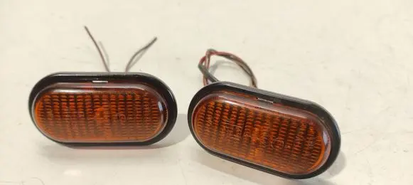 Opel Vivaro Front fender indicator light 6R0142789