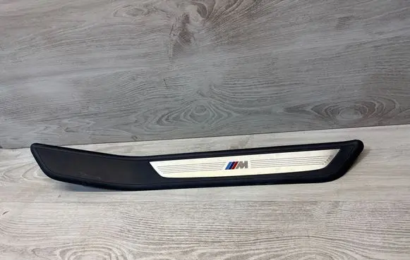 BMW 7 F01 F02 F03 F04 Rear sill trim cover 7190974 7190962