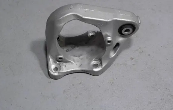Volvo V40 Driveshaft support bearing bracket 31480220