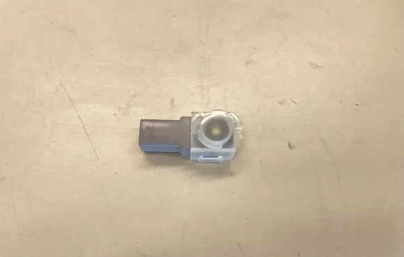 Lexus ES 300h Other interior light 8108033090