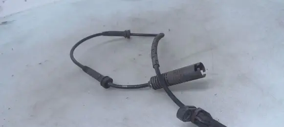 BMW 3 E90 E91 ABS brake wheel speed sensor 6762465