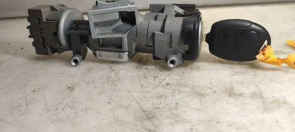 Ford Mondeo MK IV Ignition lock 3M513F880AD
