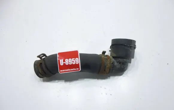 Volkswagen PASSAT B8 Engine coolant pipe/hose 3Q0815369A KA4145394