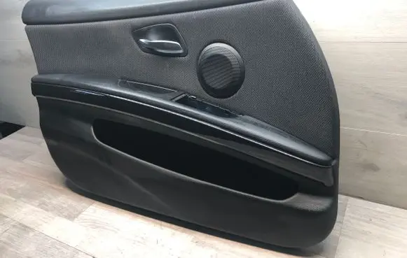 BMW 3 E90 E91 Front door card panel trim
