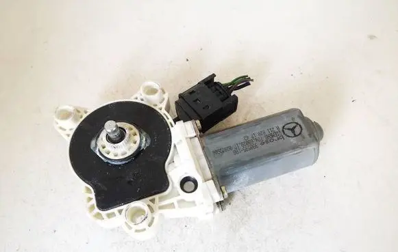 Mercedes-Benz C W203 Front door window regulator motor a2118201742 990595-100