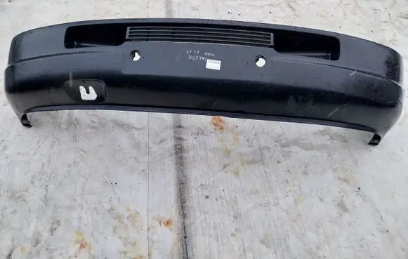 Volkswagen II LT Front bumper 2D0807101