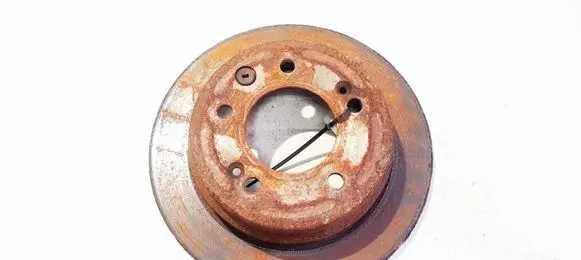 Hyundai i30 Rear brake disc neventiliuojamas