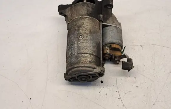 Peugeot 407 Starter motor 9646972280 D8R27