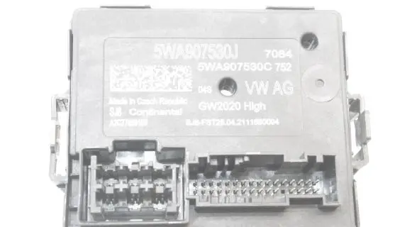 Skoda Octavia Mk4 Gateway control module 5WA907530J 5WA907530C
