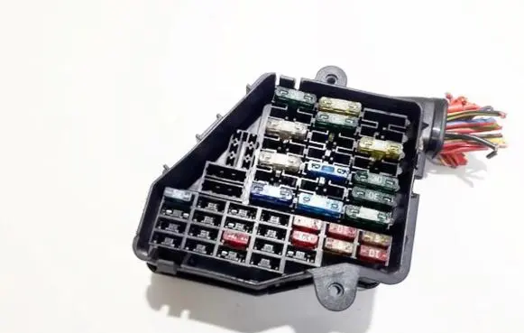 Audi A4 S4 B6 8E 8H Fuse box set 4516146