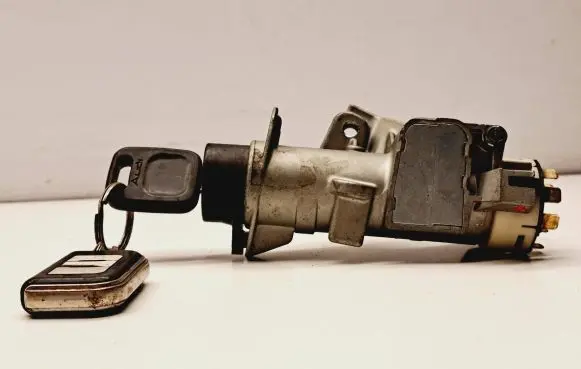 Audi A4 S4 B5 8D Ignition lock 4D0905851A