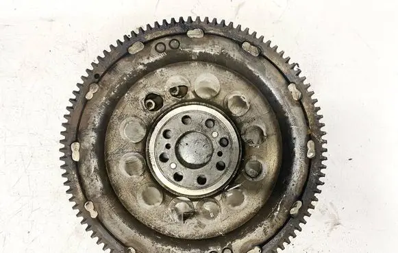 Toyota Avensis T220 Flywheel 