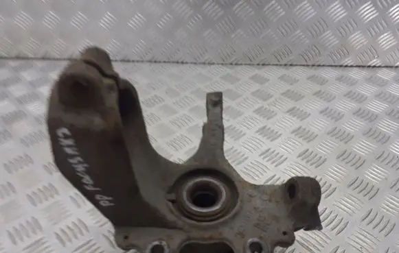 Ford Focus Front wheel hub spindle knuckle