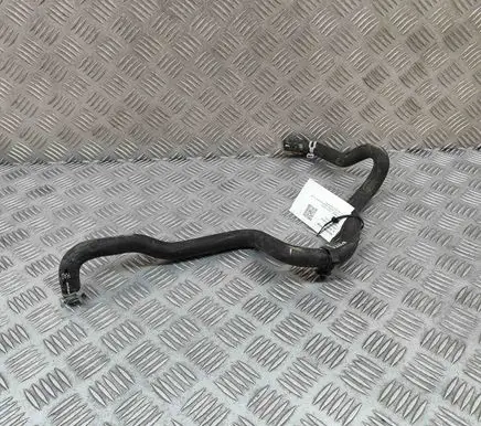 Volvo XC90 Engine coolant pipe/hose 31338391