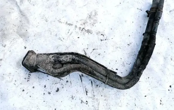 Fuel tank filler neck pipe