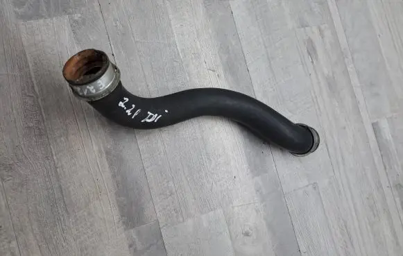 Mercedes-Benz E W212 Engine coolant pipe/hose A2045011582 A2055011582 414062GS0