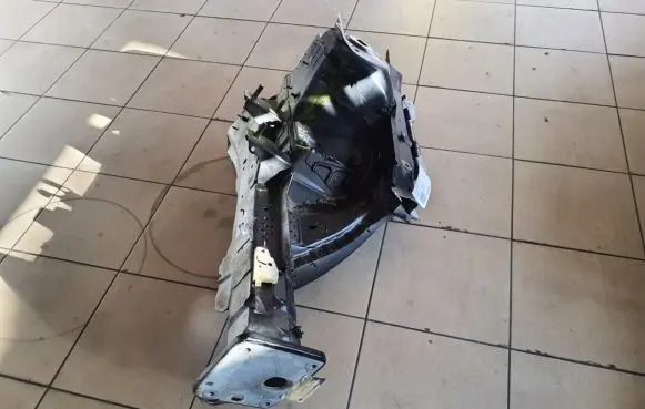 Volvo V60 Front quarter panel 31353761