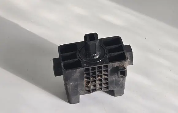 Mercedes-Benz GLS X167 Jacking socket point A1670907912