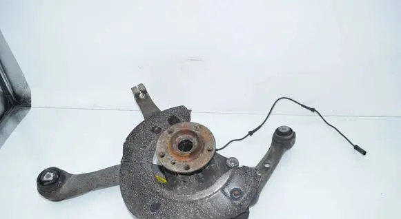 BMW 5 F10 F11 Front wheel hub 6777751 31216777751 31214082761