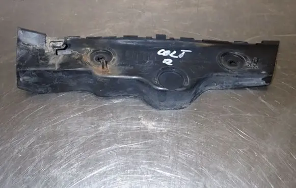 Mitsubishi Colt Rear bumper mounting bracket MN105272
