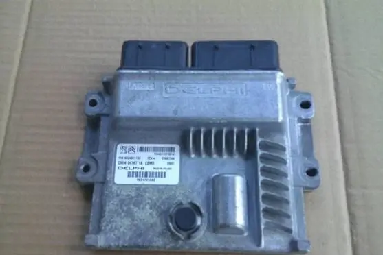 Peugeot Boxer Engine control unit/module 9824601180