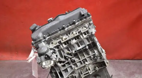 BMW 3 E46 Engine 75163280AAB
