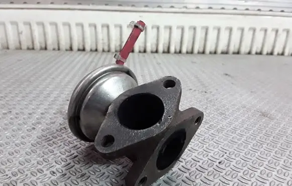 Volvo S70 V70 V70 XC EGR valve 074131503