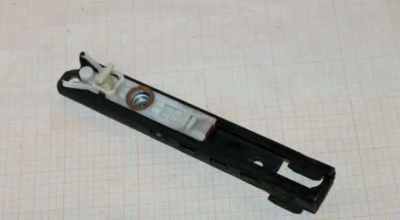 Saab 900 Seat belt height adjuster 4234997 560101204D