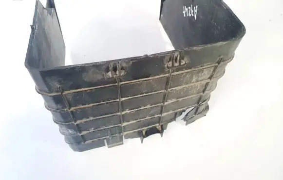 Battery box tray