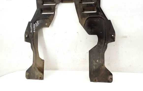Opel Mokka Engine splash shield/under tray 95396190