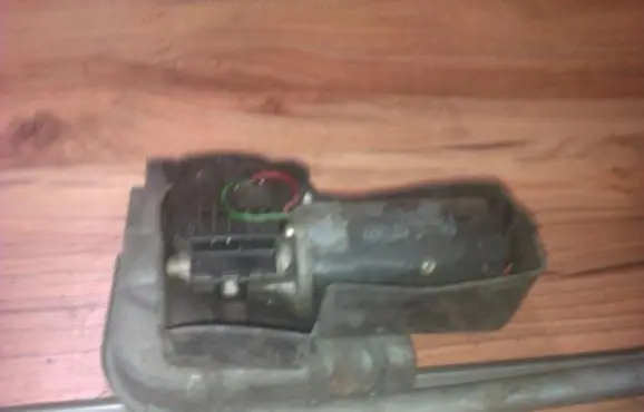 Ford Escort Wiper motor 0390241307
