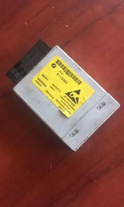BMW 5 E60 E61 Center console control module 9113064