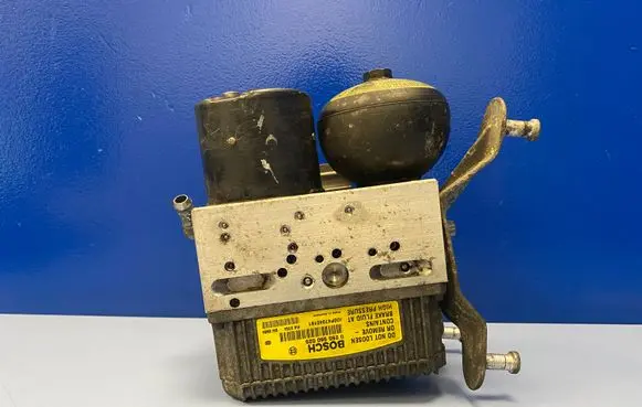 Mercedes-Benz E W211 ABS Pump A0054317212 0265250088