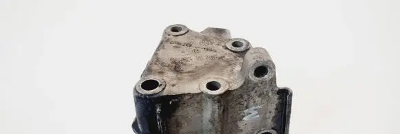 Peugeot 206 Engine mounting bracket 9628311880