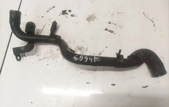 Volkswagen PASSAT B5 Engine coolant pipe/hose 038121071F