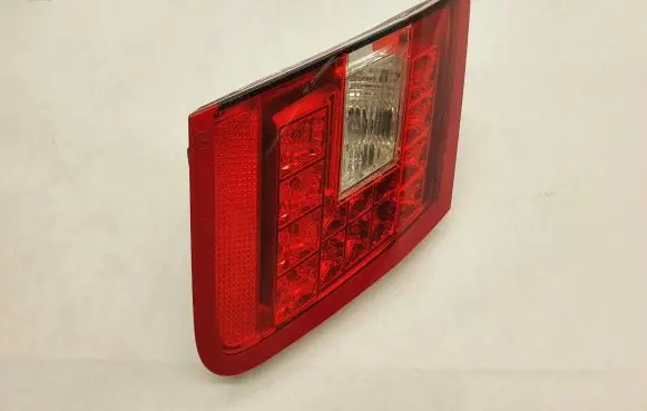 Mercedes-Benz E W212 Tailgate rear/tail lights