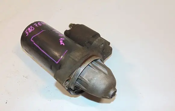 Mercedes-Benz E W211 Starter motor A0051516601 0001109250 0051516601
