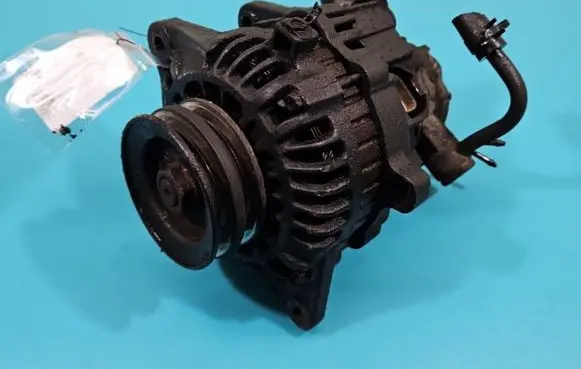 Hyundai H-1, Starex, Satellite Generator/alternator 37300-2459 IMPRK1417290