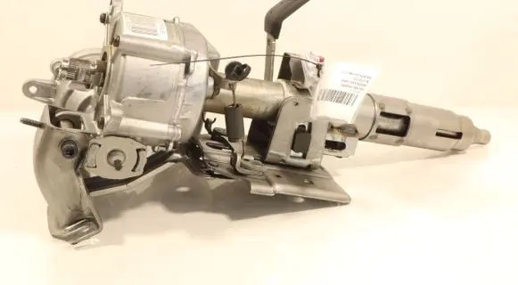 Ford Fiesta Power steering pump 8V513C529CJS