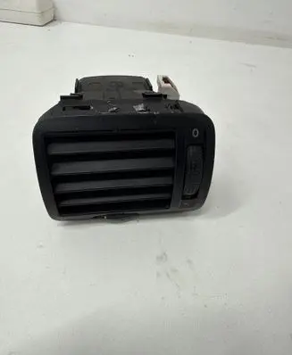 Volkswagen PASSAT B5.5 Dashboard side air vent grill/cover trim 3B0819703D