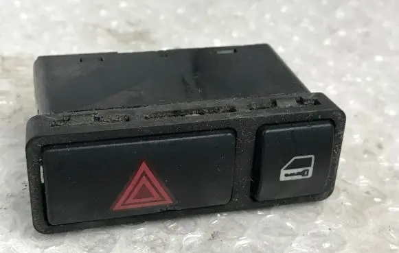 Central locking switch button