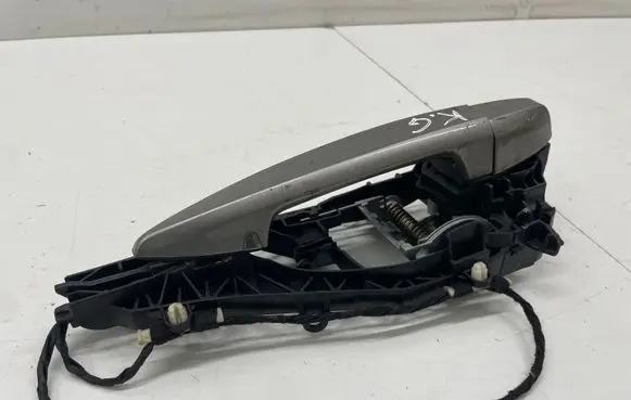 BMW 2 F45 Rear door exterior handle 7401209